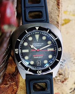 Orodeus OD2 dive watch Red Army Watches