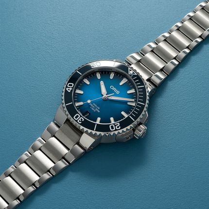 Oris Aquis Date Calibre 400 Blue 41.5mm