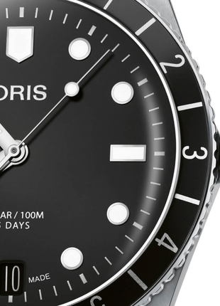 Oris Divers Sixty-Five 12H Calibre 400