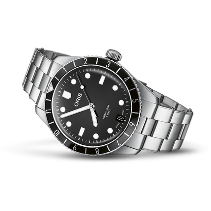 Oris Divers Sixty-Five 12H Calibre 400 SSB