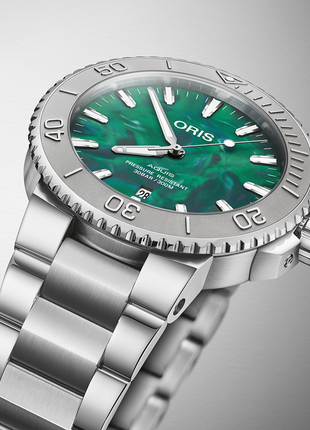 Oris x Bracenet Aquis 43.5mm