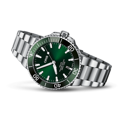 Oris Aquis Date Green 41.5mm