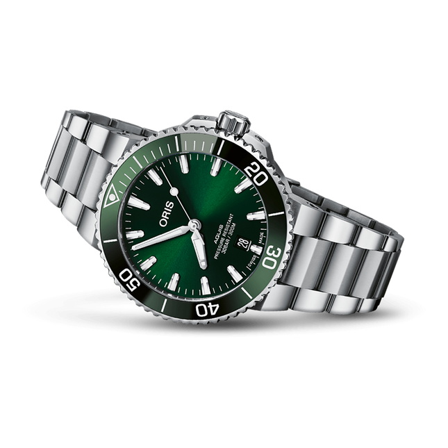 Oris Aquis Date Green 41.5mm