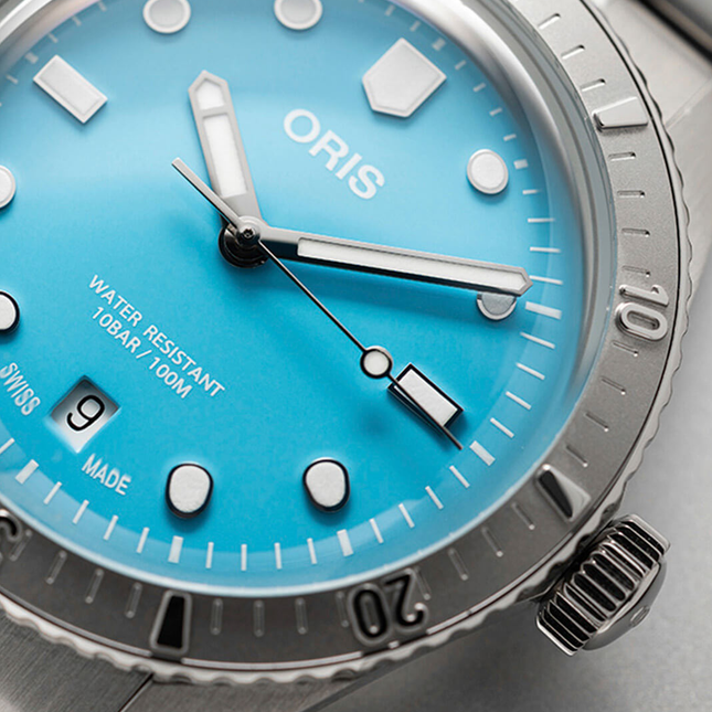 Oris Divers Sixty-Five Cotton Candy Blue 38mm SSB