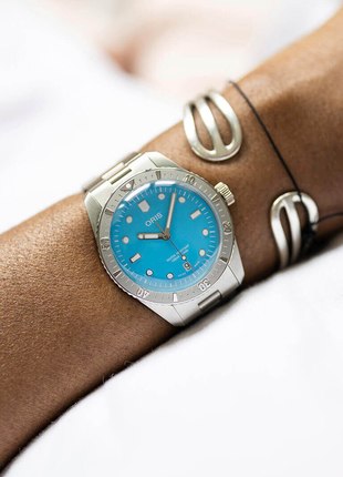 Oris Divers Sixty-Five Cotton Candy Blue 38mm SSB