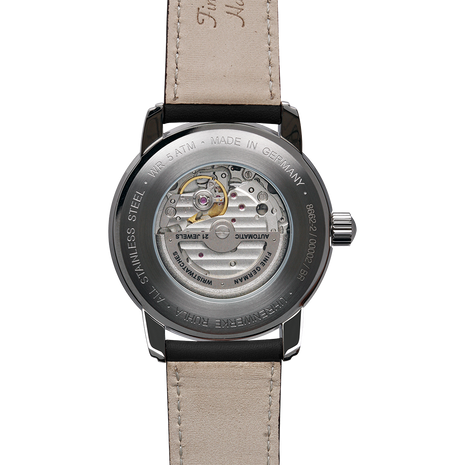 Zeppelin Captain's Line 24H Black SS