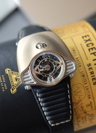 Azimuth Gran Turismo Champagne