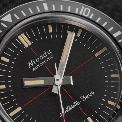 Nivada Grenchen Antarctic Diver No Date Oyster Bracelet