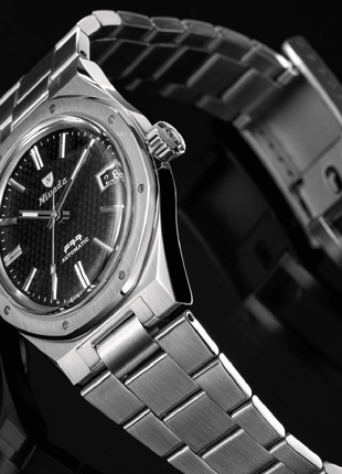 Nivada Grenchen F77 Black with Date