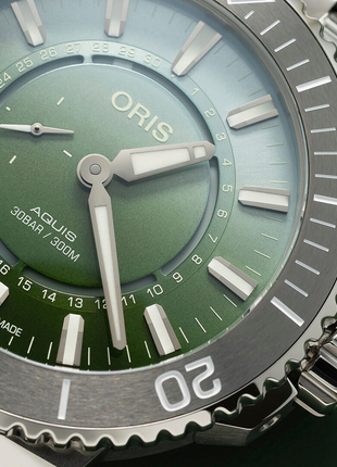 Oris Aquis Dat Watt Limited Edition II 43.5mm