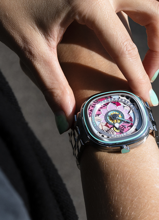 SEVENFRIDAY C1/01