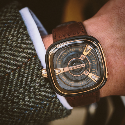 SEVENFRIDAY M2/02