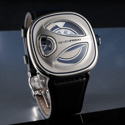 SEVENFRIDAY ME1/01