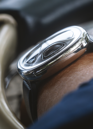 SEVENFRIDAY ME1/01