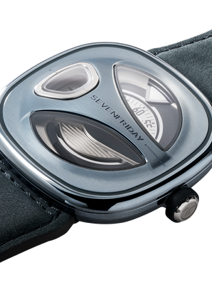 SEVENFRIDAY ME3/01