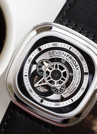 SEVENFRIDAY P1B/01