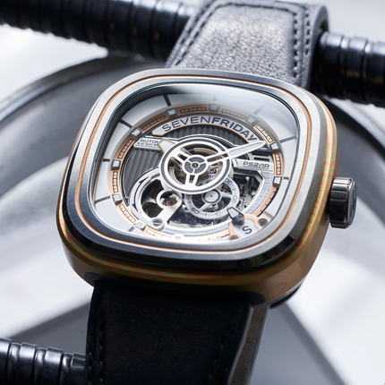 SEVENFRIDAY PS2/02