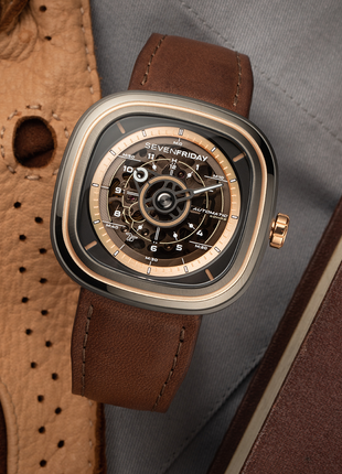 SEVENFRIDAY T2/03
