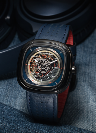 SEVENFRIDAY T3/03