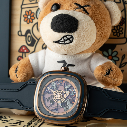 SEVENFRIDAY T2/08