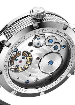 Waldhoff Ultramatic Tourbillon Carbon