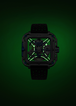 CIGA Design X Series Gorilla Orange PVD Lume Shot