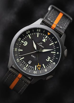 Laco Frankfurt 43 GMT Schwarz with included grey and orange nylon strap