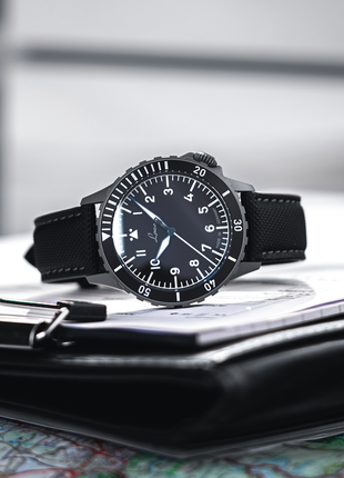 Laco Köln Grau 41mm automatic pilot watch with matte black dial and dark sandblasted steel case